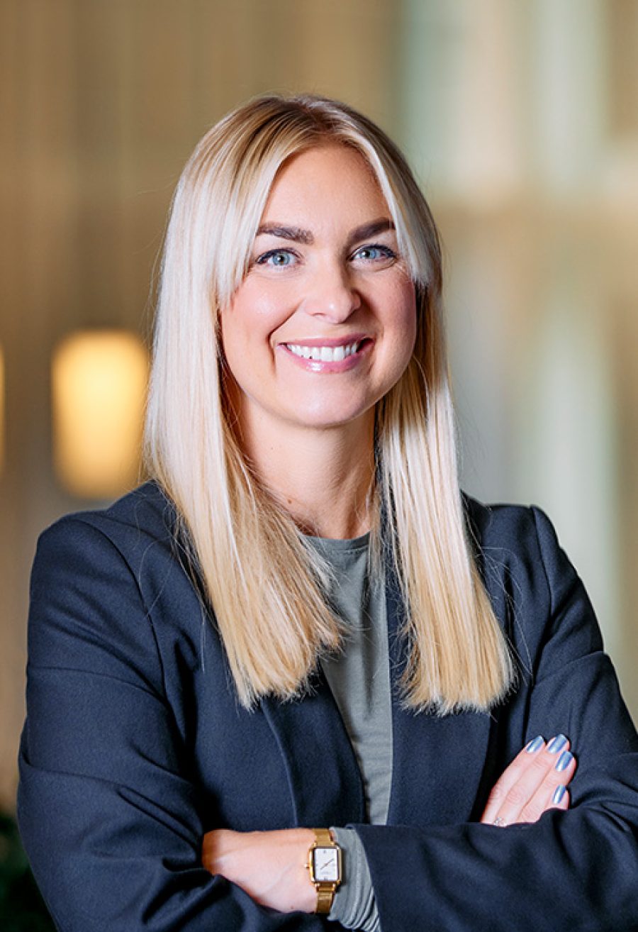 Emily Engström, Sales Manager på Flipr och Maquire Group